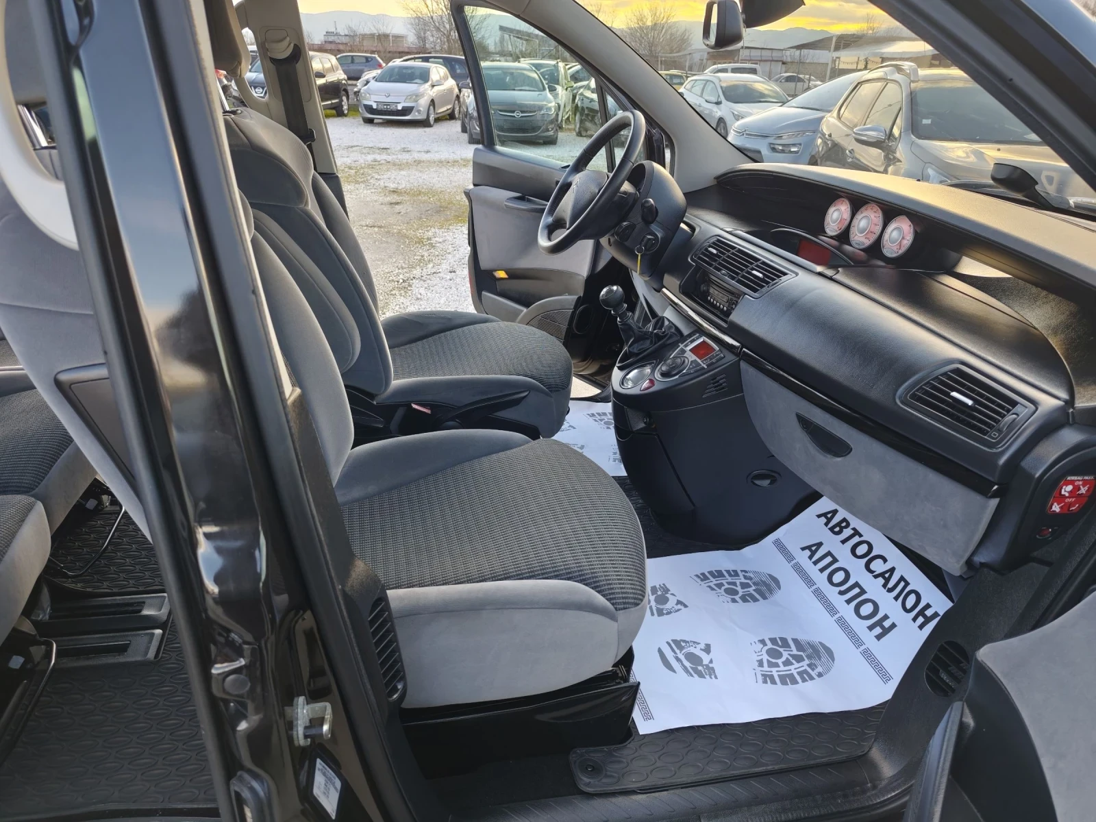 Citroen C8 7 места, 136кс, Ел врати , снимка 10 - Автомобили и джипове - 54166233