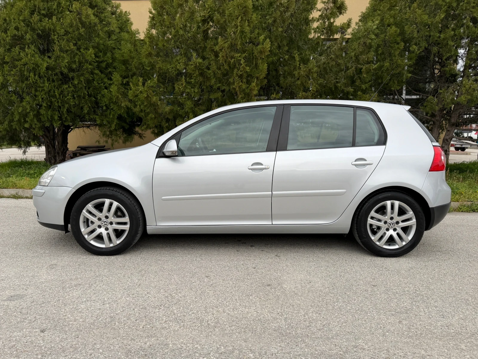 VW Golf 1.6i 102к.с. HIGHLINE BRC ГЕРМАНИЯ, снимка 2 - Автомобили и джипове - 54243092