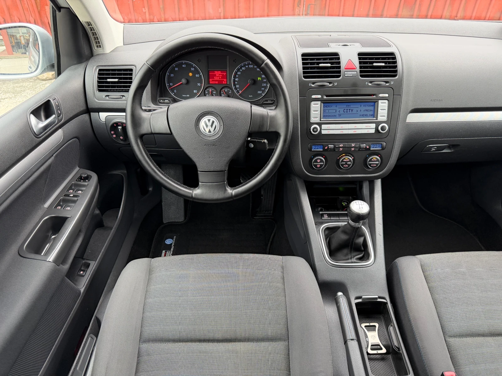 VW Golf 1.6i 102к.с. HIGHLINE BRC ГЕРМАНИЯ, снимка 10 - Автомобили и джипове - 54243092
