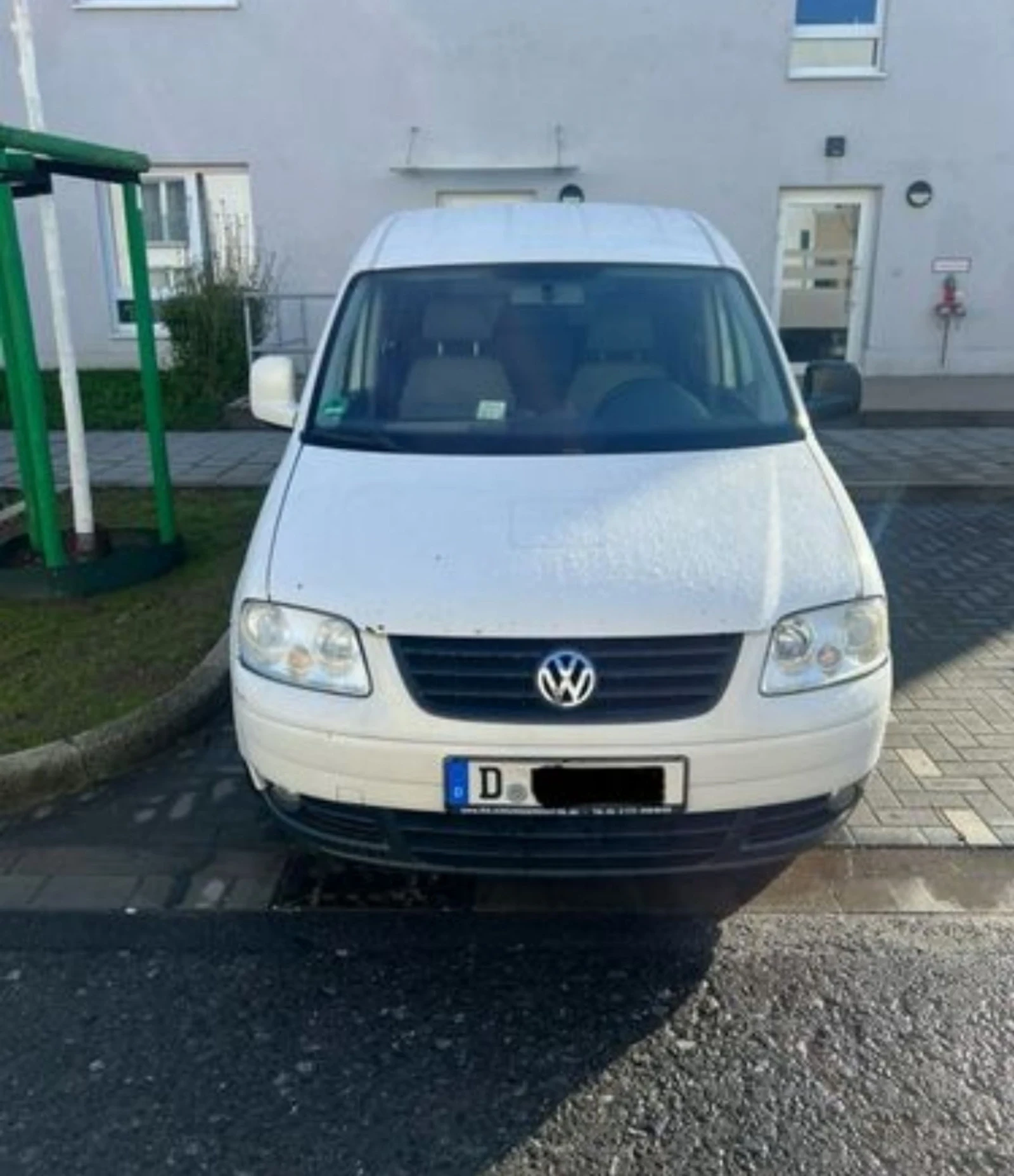 VW Caddy 19pd MAXI инвалидна рампа, снимка 7 - Автомобили и джипове - 54670674