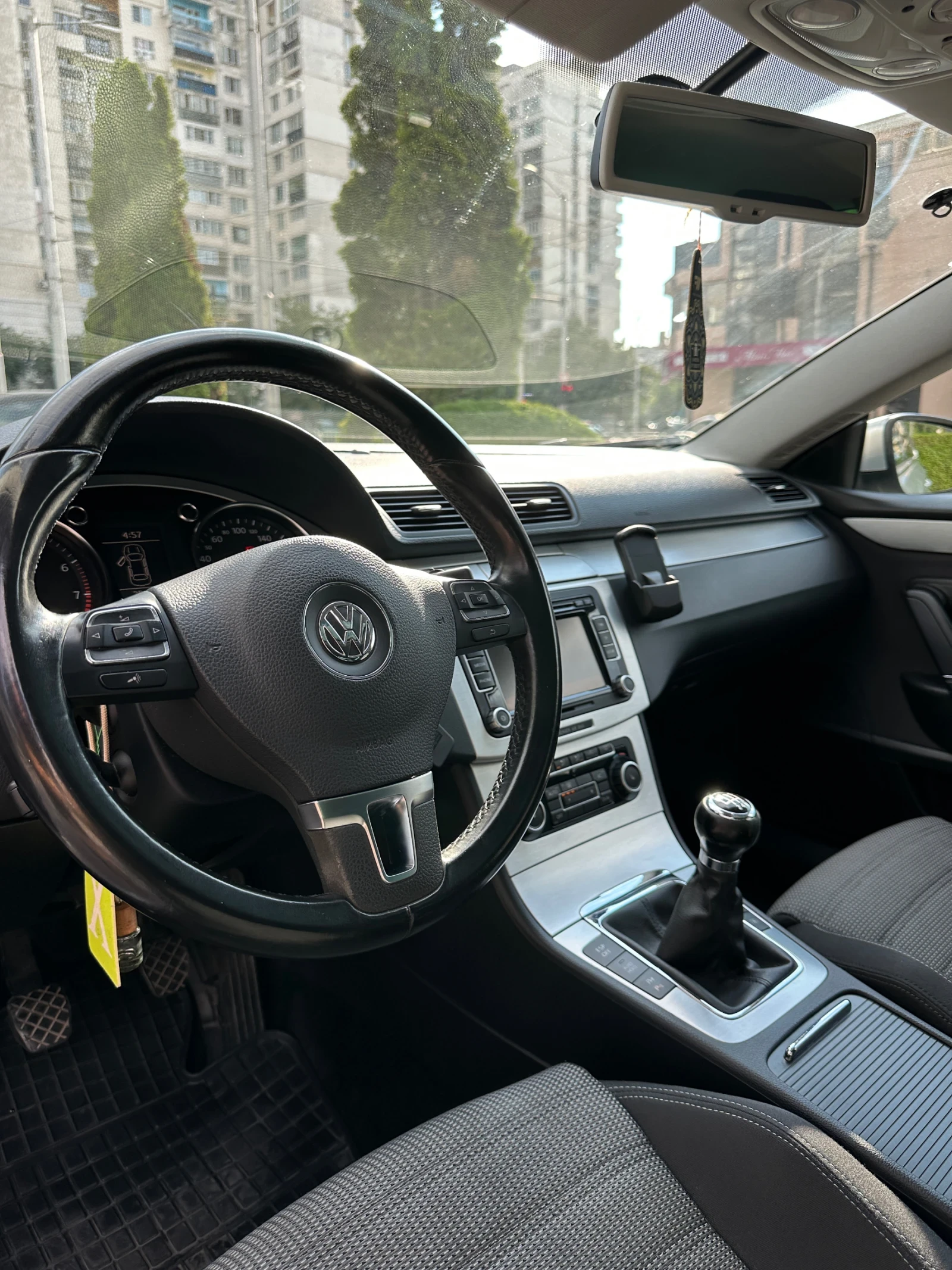 VW Passat CC 1.8Tsi, снимка 12 - Автомобили и джипове - 54699430