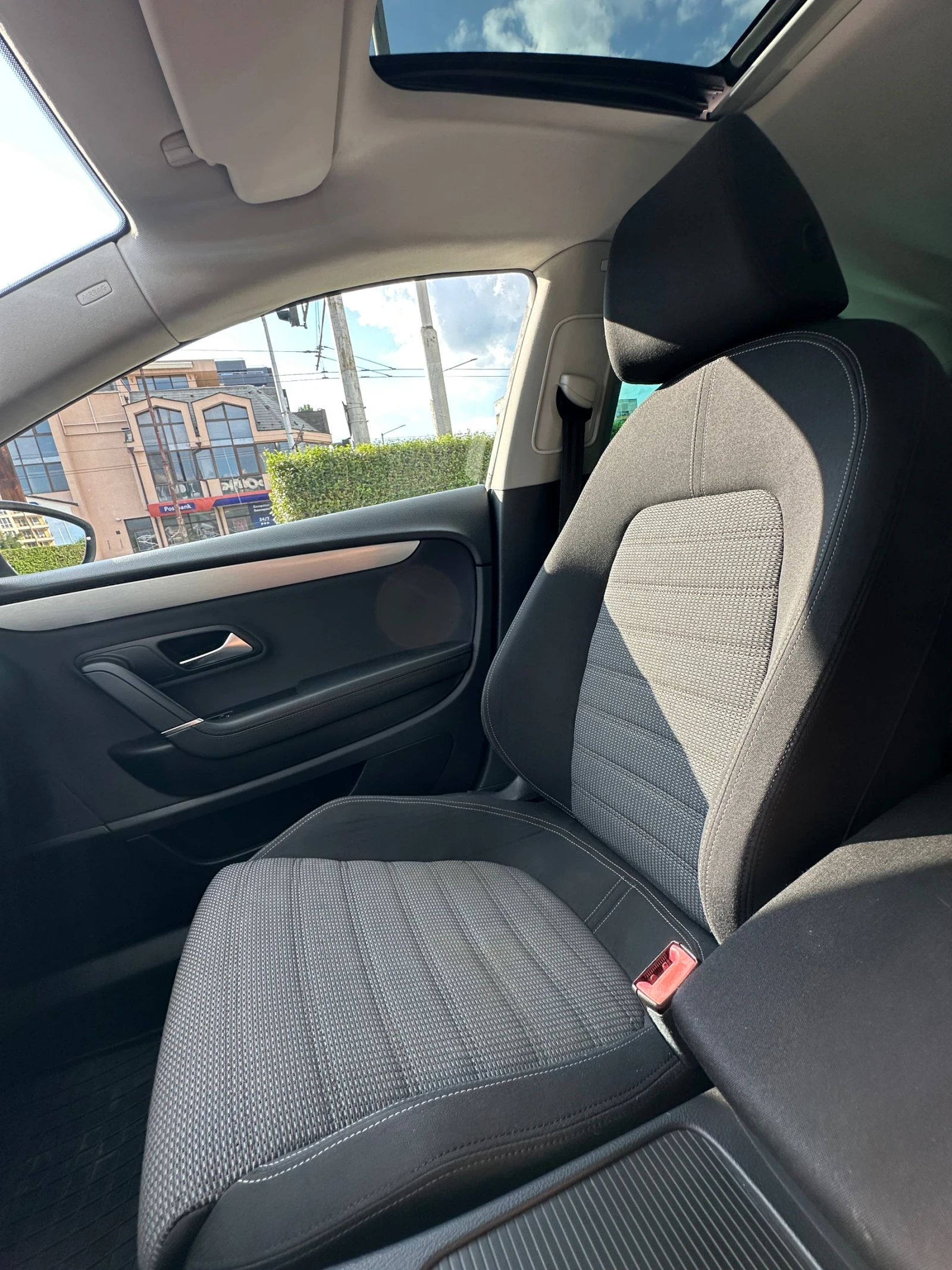 VW Passat CC 1.8Tsi, снимка 14 - Автомобили и джипове - 54699430
