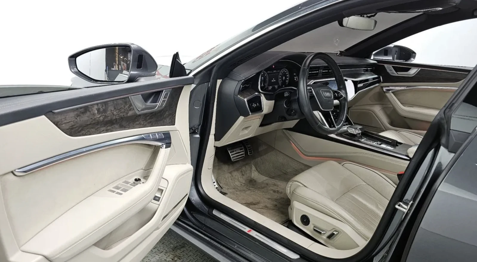 Audi A7 50 TDI QUATTRO / BANG & OLUFSEN / МАСАЖ / ОБДУХ /, снимка 7 - Автомобили и джипове - 54711966