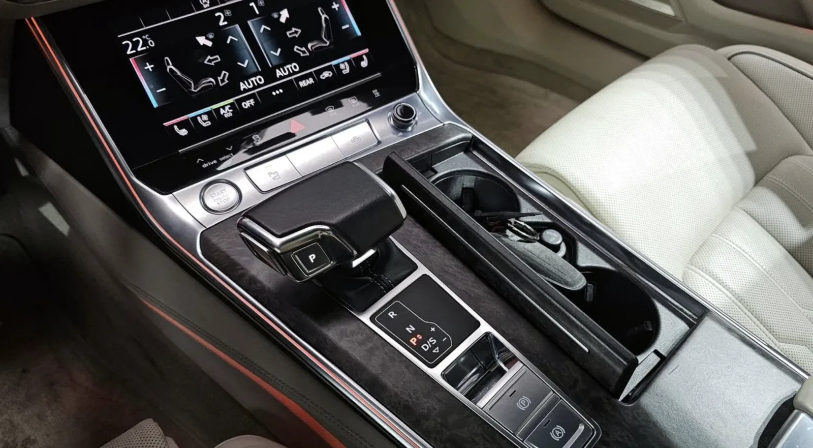 Audi A7 50 TDI QUATTRO / BANG & OLUFSEN / МАСАЖ / ОБДУХ /, снимка 13 - Автомобили и джипове - 54711966