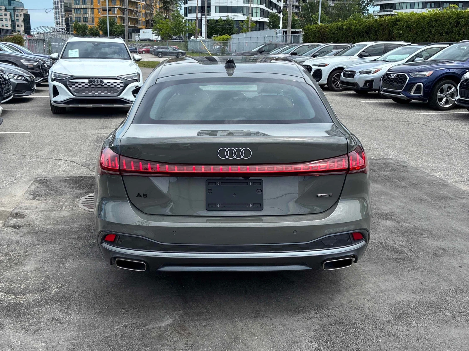 Audi A5 * * CARFAX * * АВТО КРЕДИТ * * , снимка 3 - Автомобили и джипове - 54970730
