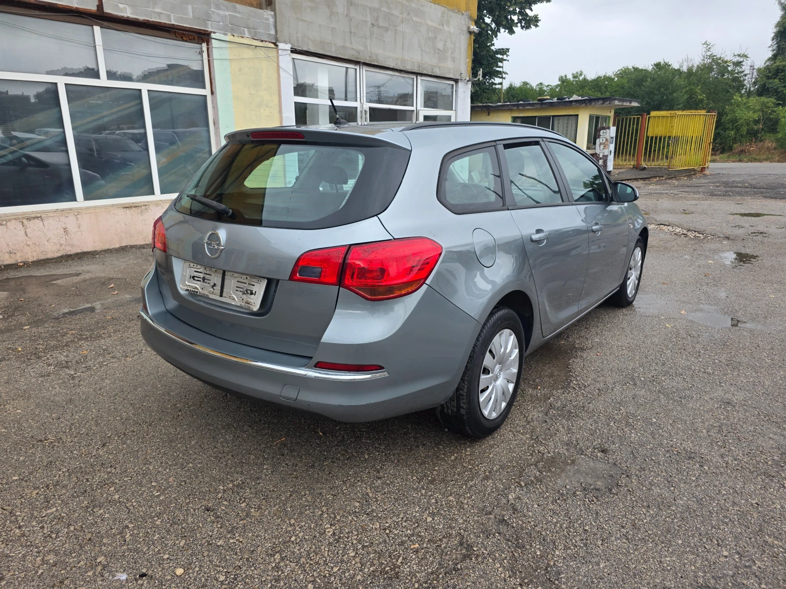 Opel Astra 1.7CDTI KLIMA ITALY, снимка 5 - Автомобили и джипове - 55413526