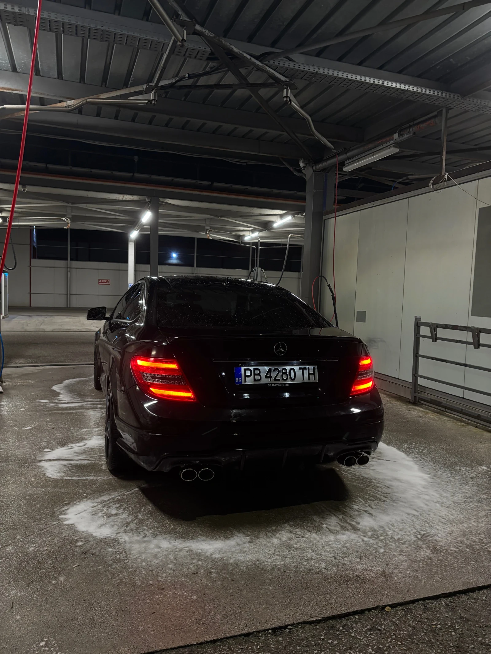 Mercedes-Benz C 220, снимка 6 - Автомобили и джипове - 55599959