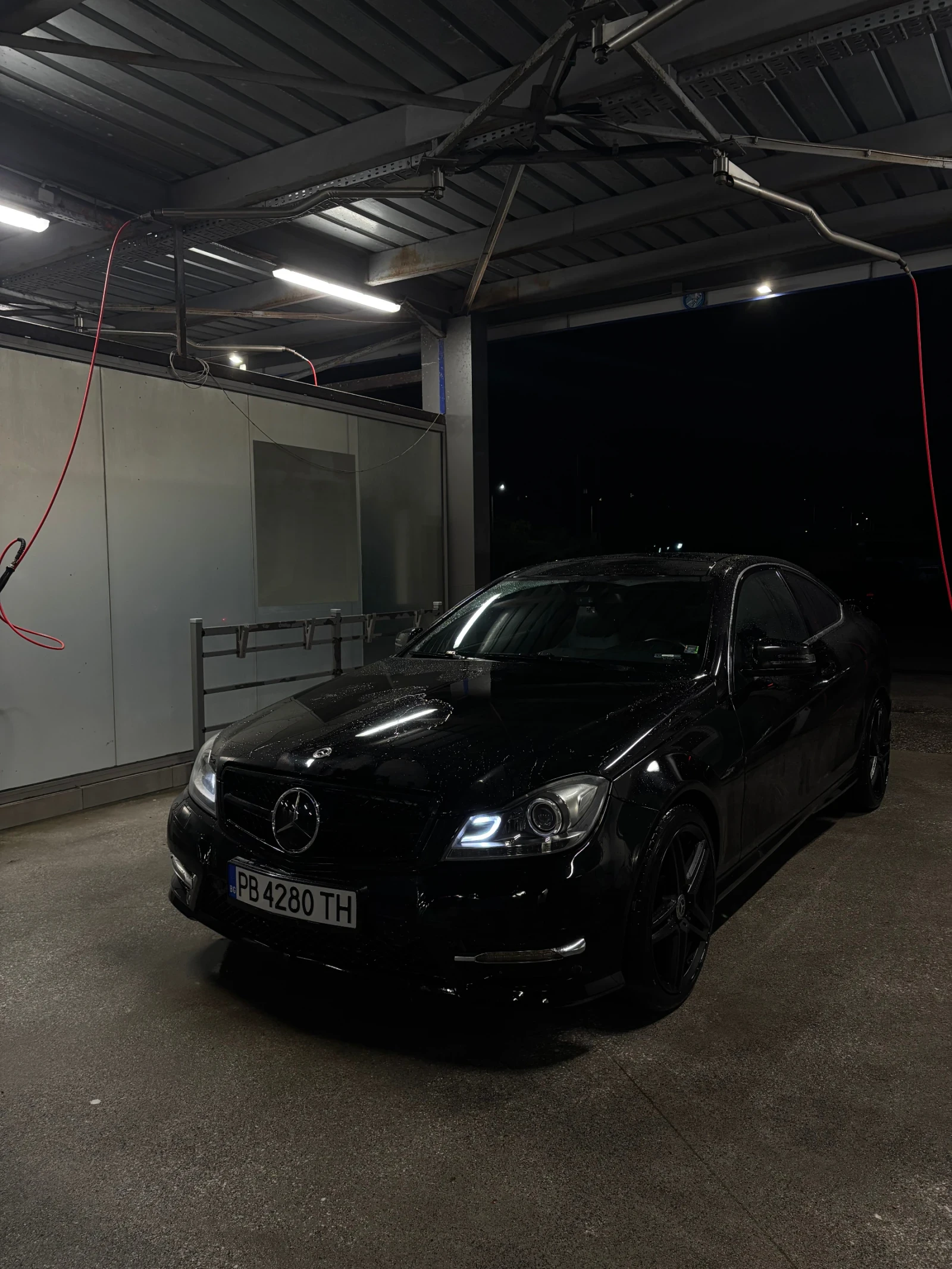 Mercedes-Benz C 220, снимка 3 - Автомобили и джипове - 55599959