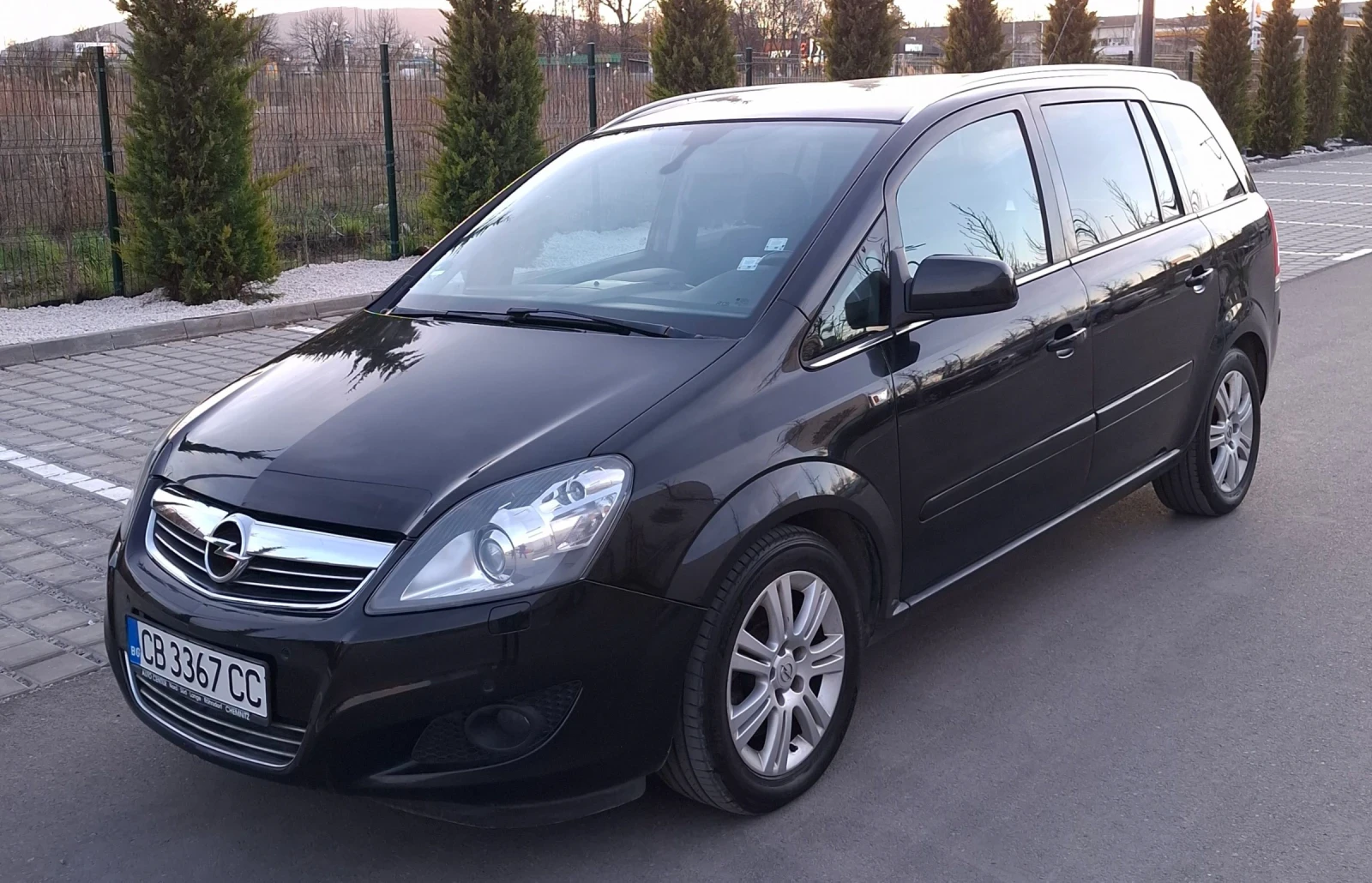 Opel Zafira FACELIFT 