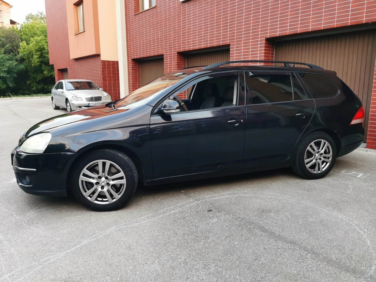 VW Golf Variant 1.9 Tdi 105 к.с. 4motion (4x4), снимка 2 - Автомобили и джипове - 55657925