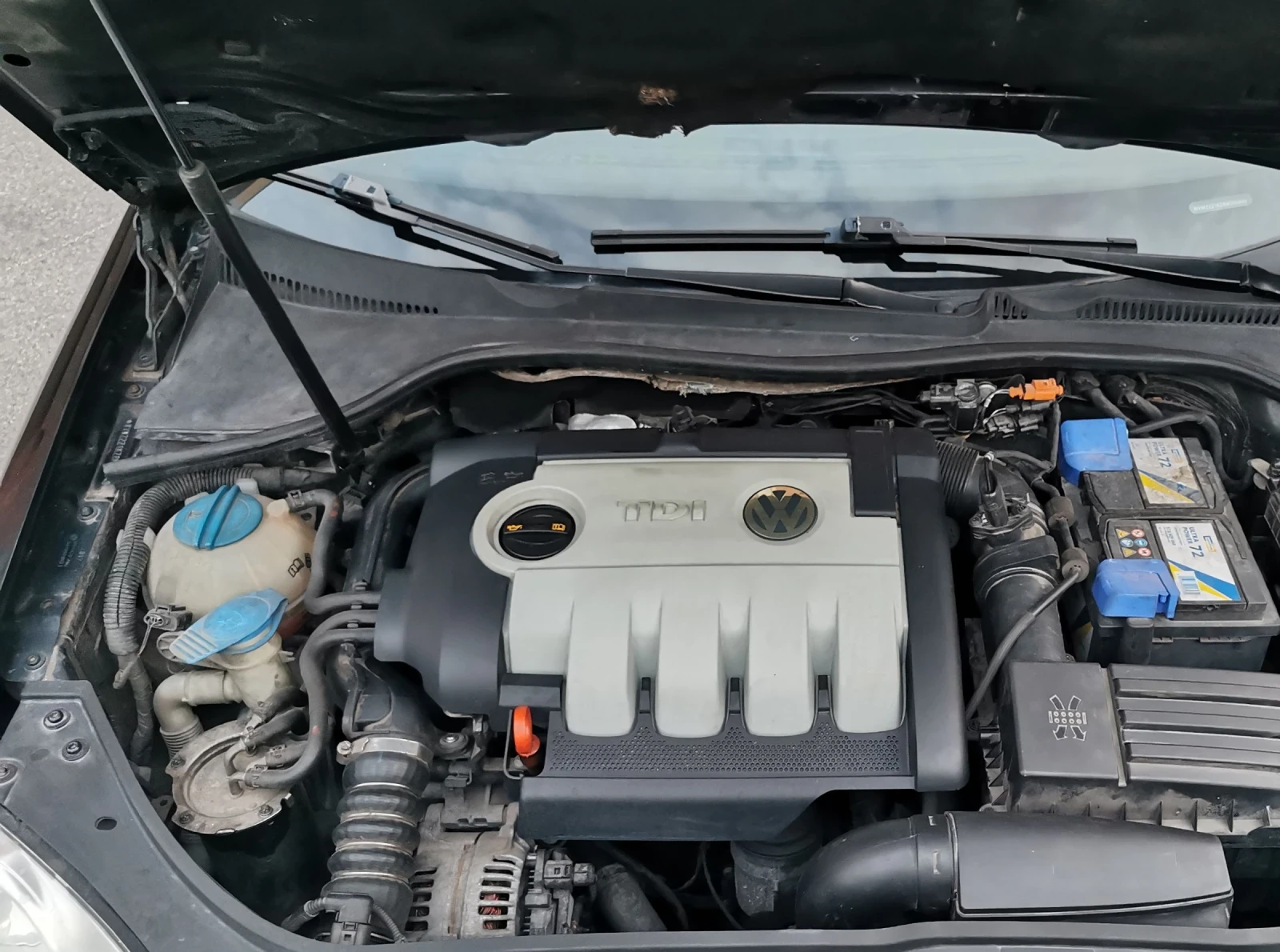 VW Golf Variant 1.9 Tdi 105 к.с. 4motion (4x4), снимка 17 - Автомобили и джипове - 55657925