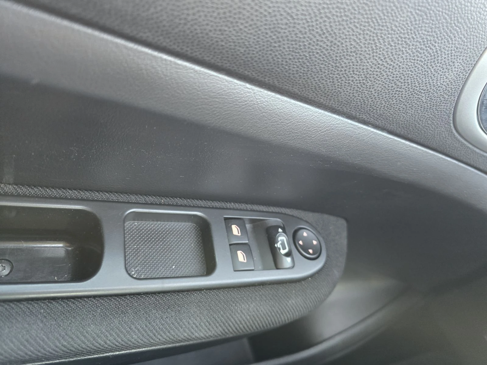 Peugeot 307 1.6, снимка 10 - Автомобили и джипове - 56255906