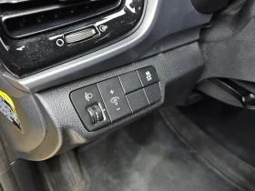 Kia Stonic 1.6 Trendy, снимка 16