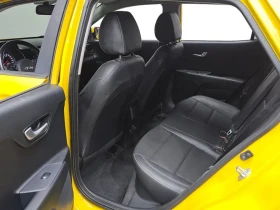 Kia Stonic 1.6 Trendy, снимка 11