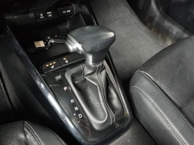 Kia Stonic 1.6 Trendy, снимка 9