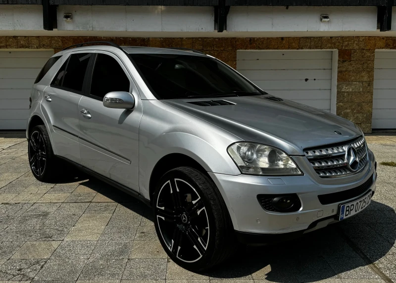 Mercedes-Benz ML 320 CDI, снимка 4 - Автомобили и джипове - 47186329