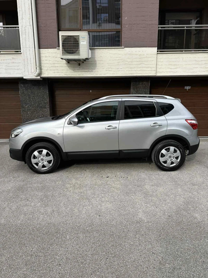 Nissan Qashqai 2.0i 4х4 91 000км, снимка 5 - Автомобили и джипове - 47283327