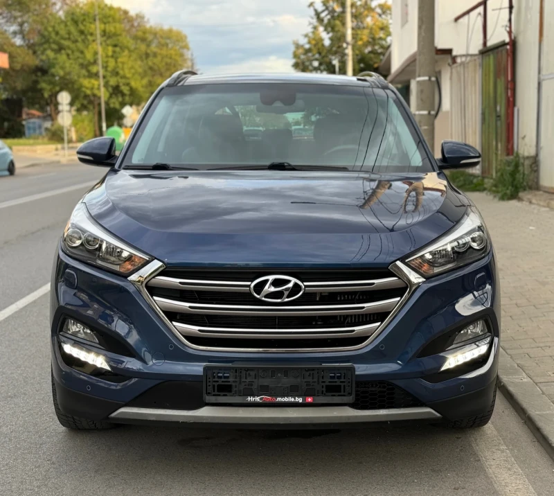 Hyundai Tucson VERTEX 2.0 CRDI 4 WD Внос Швейцария, снимка 8 - Автомобили и джипове - 47358163