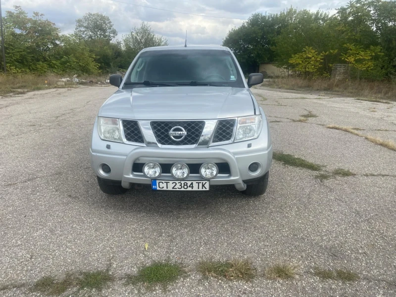 Nissan Navara, снимка 1 - Автомобили и джипове - 48408070