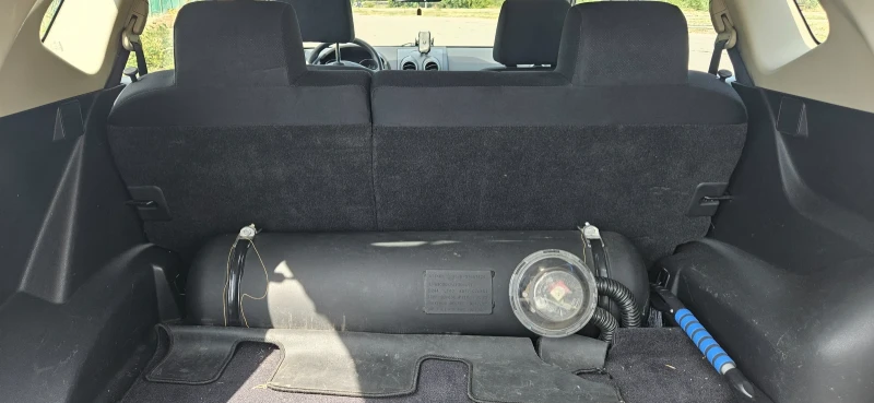 Nissan Rogue AWD, снимка 8 - Автомобили и джипове - 51738507