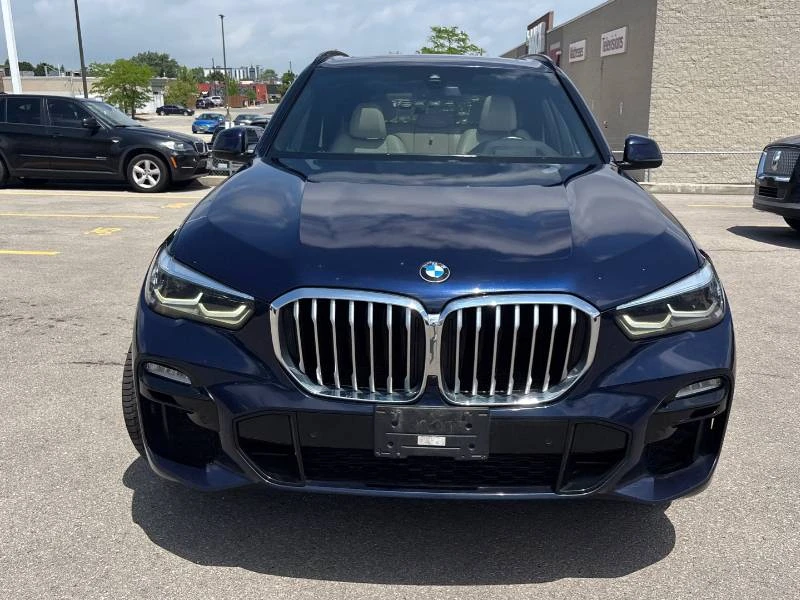 BMW X5 xDrive40i M SPORT/HUD/ПАНОРАМА/АВТОФИНАНСИРАНЕ, снимка 2 - Автомобили и джипове - 54863662