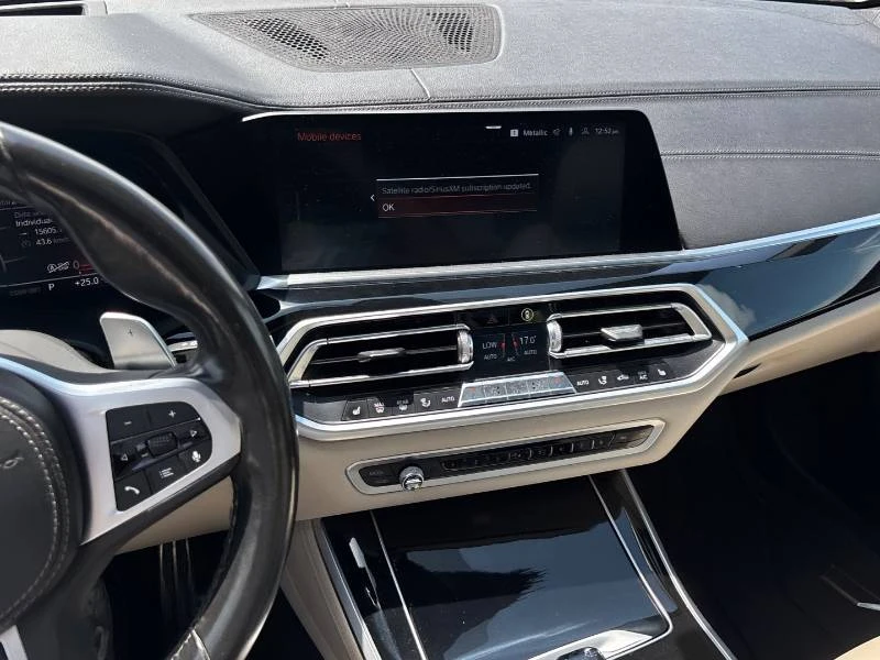 BMW X5 xDrive40i M SPORT/HUD/ПАНОРАМА/АВТОФИНАНСИРАНЕ, снимка 5 - Автомобили и джипове - 54863662