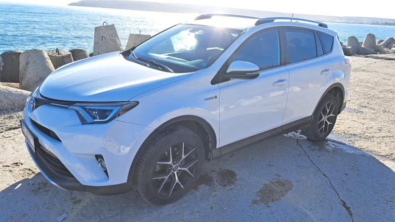 Toyota Rav4, снимка 3 - Автомобили и джипове - 55414817