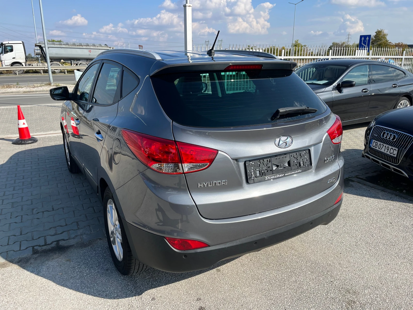 Hyundai IX35 2.0 i 163 k.c - изображение 5