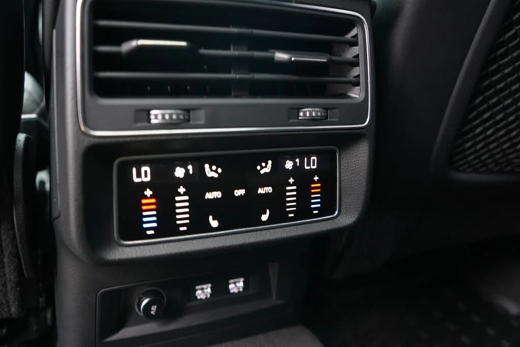 Audi Q8 B&O* DISTRONIC* HEAD-UP* 360 CAM* *  | Mobile.bg   15