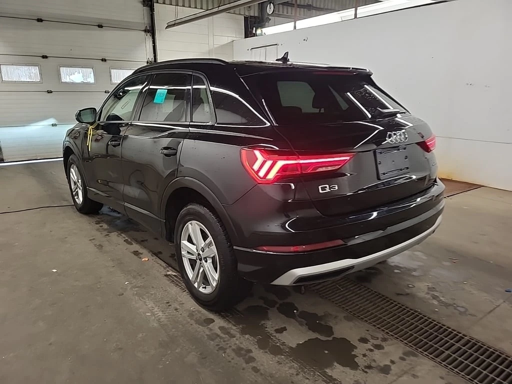 Audi Q3 * KOMFORT * CARFAX *    | Mobile.bg   4