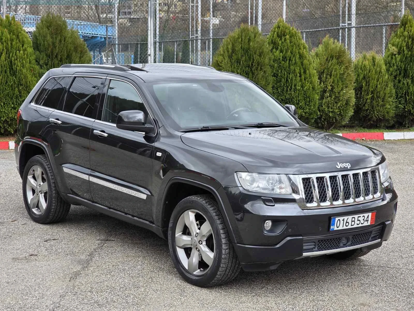 Jeep Grand cherokee Топ състояние Overland  - изображение 5