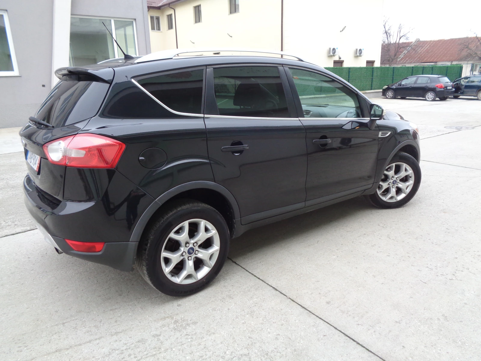 Ford Kuga 2.0TDCI-140-4X4-NAVI-BARTER-LIZING | Mobile.bg � ����������� 4