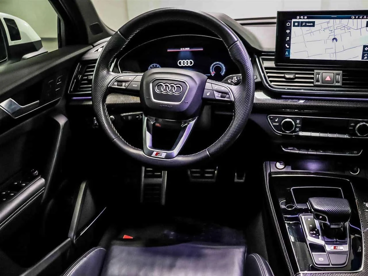 Audi SQ5 * quattro Prestige * CARFAX * ЦЕНА ДО БГ, снимка 9 - Автомобили и джипове - 54453034