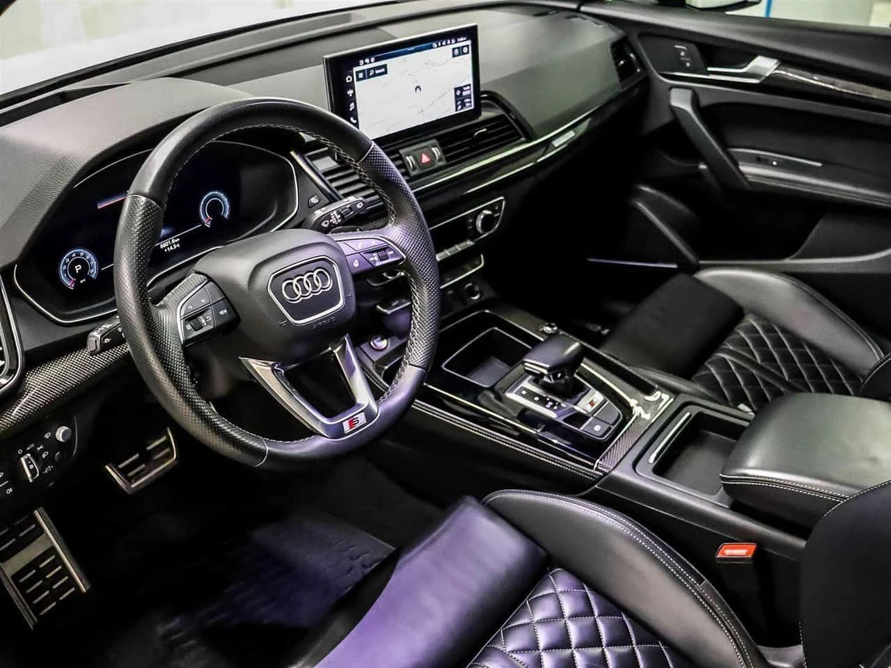 Audi SQ5 * quattro Prestige * CARFAX * ЦЕНА ДО БГ, снимка 8 - Автомобили и джипове - 54453034