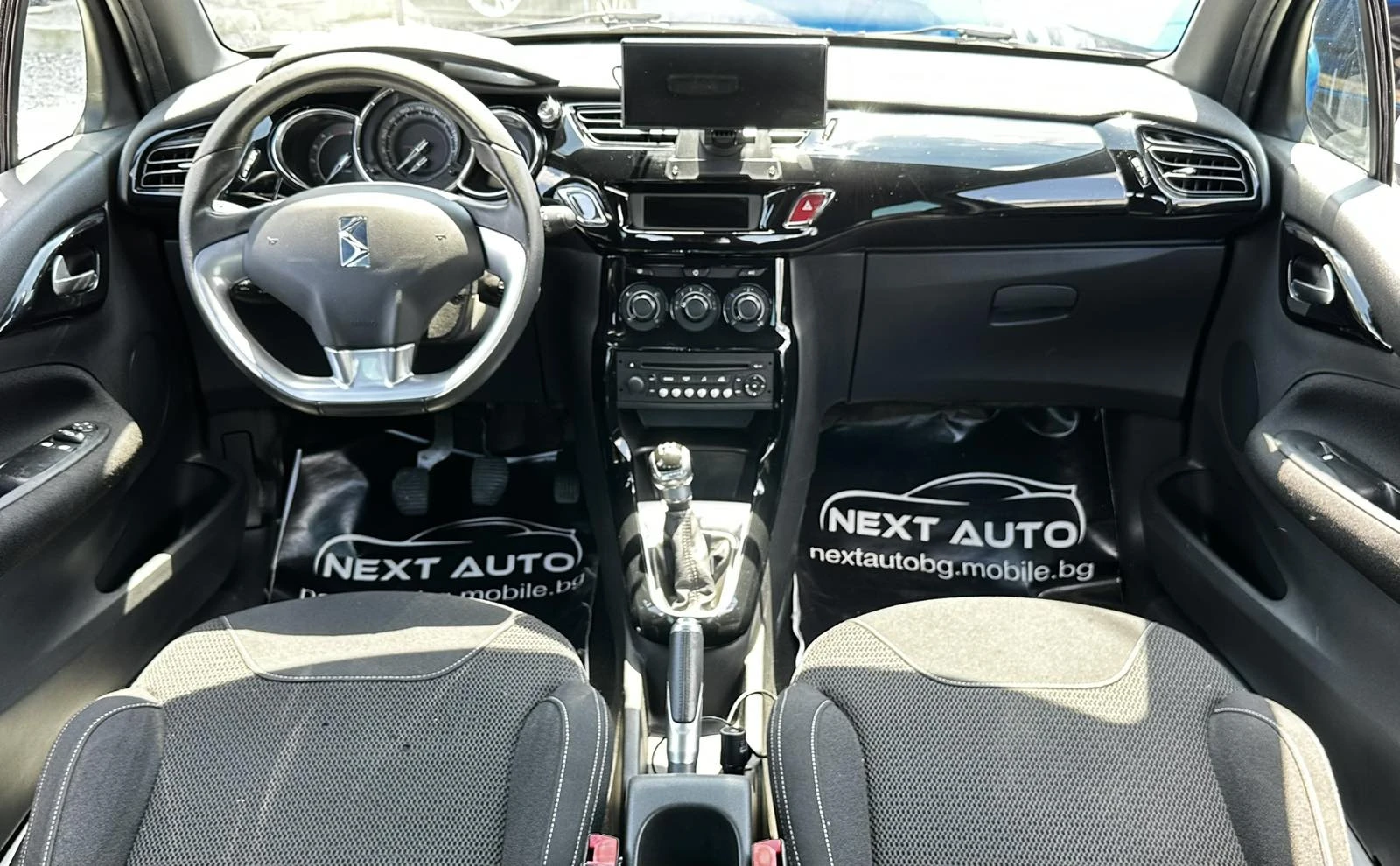 Citroen DS 3 Crossback 1.6D 92HP CARPLAY CAMERA EURO5B, снимка 9 - Автомобили и джипове - 54837034