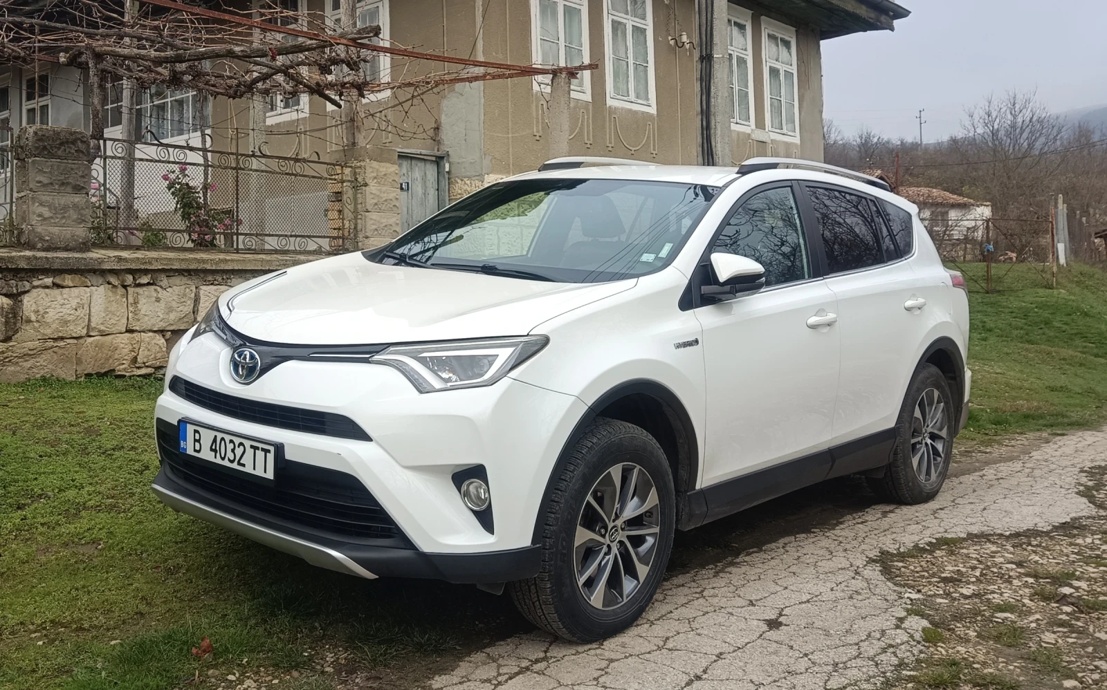 Toyota Rav4, снимка 10 - Автомобили и джипове - 55414817