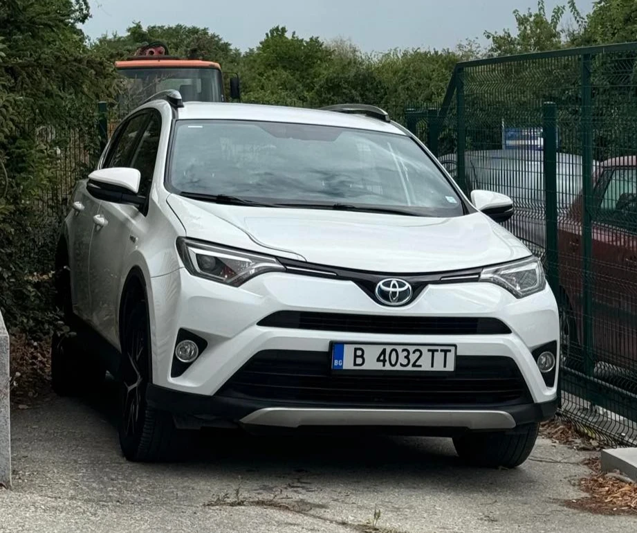 Toyota Rav4, снимка 7 - Автомобили и джипове - 55414817