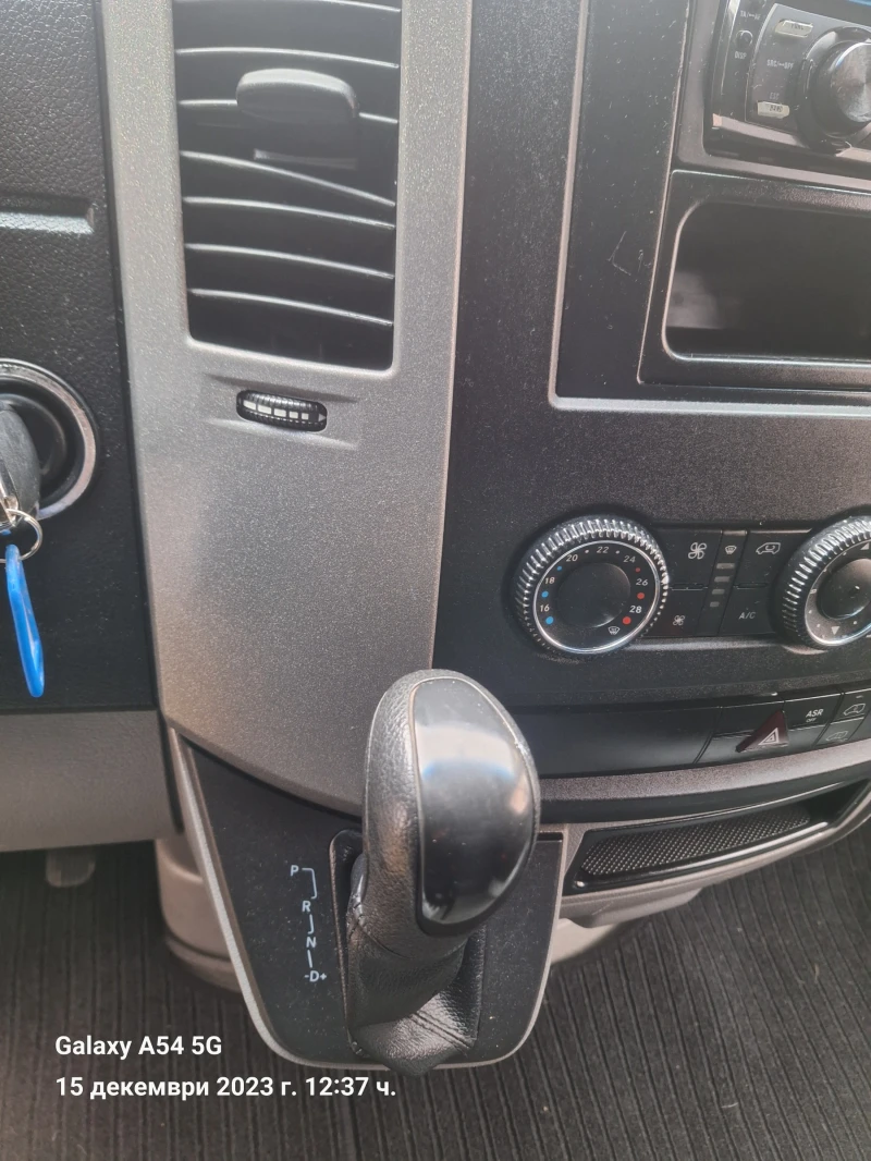 Mercedes-Benz Sprinter 313, снимка 8 - Бусове и автобуси - 53064953