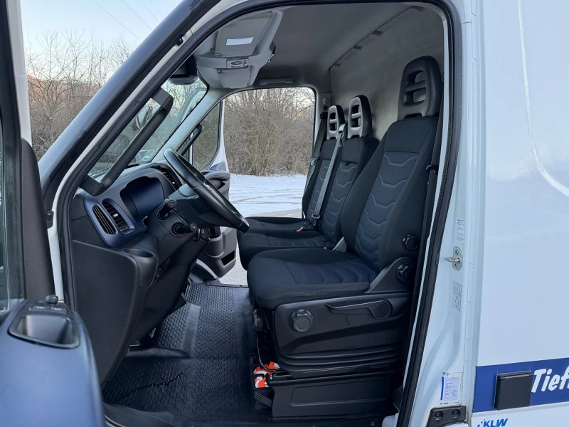 Iveco Daily 35S16* HI-MATIC* ХЛАДИЛЕН* 173XKM* ТОК* КЛИМА, снимка 8 - Бусове и автобуси - 53170119