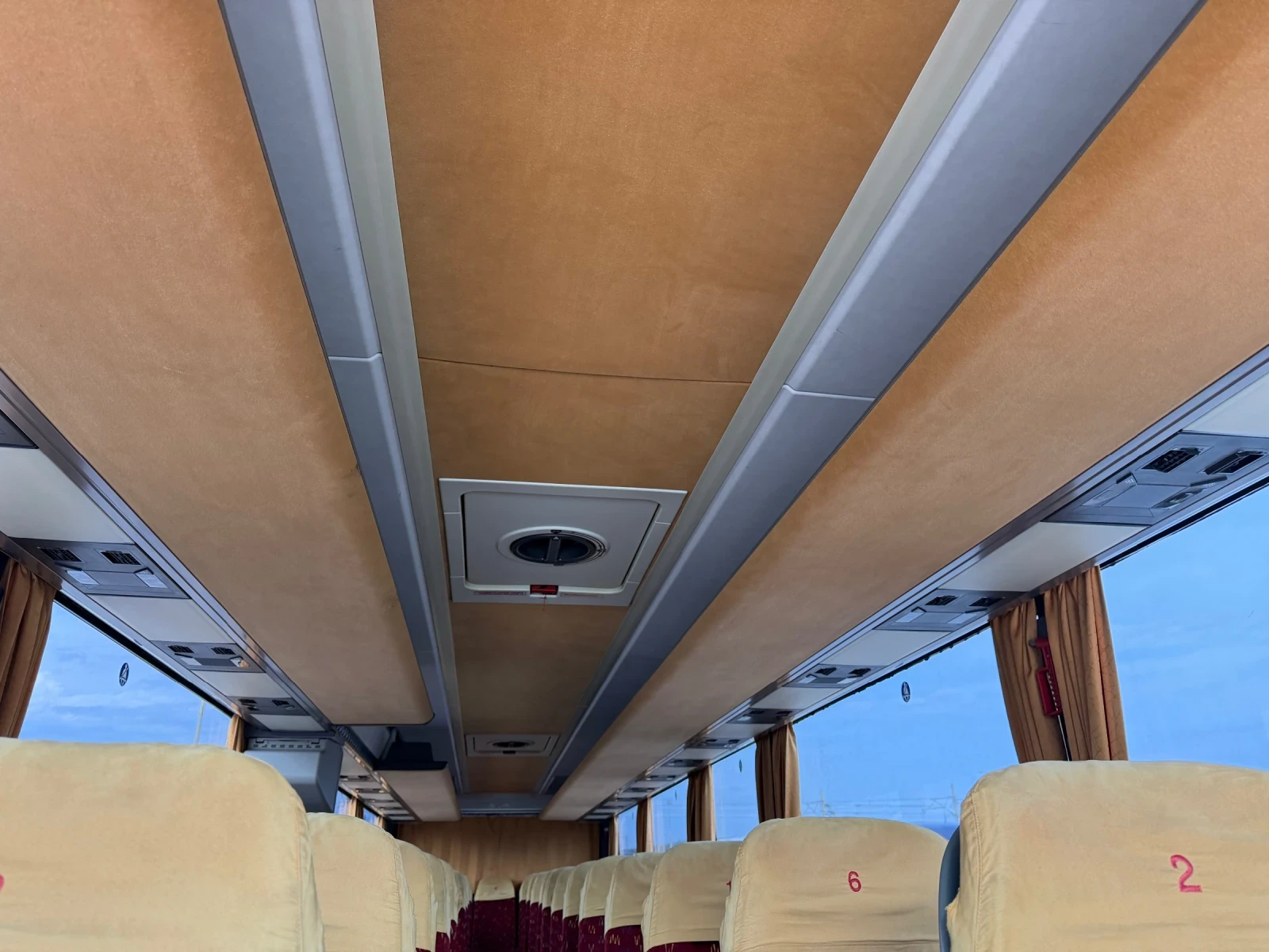Setra S 315GT-HD 6ск. ръчка, снимка 11 - Бусове и автобуси - 54584716