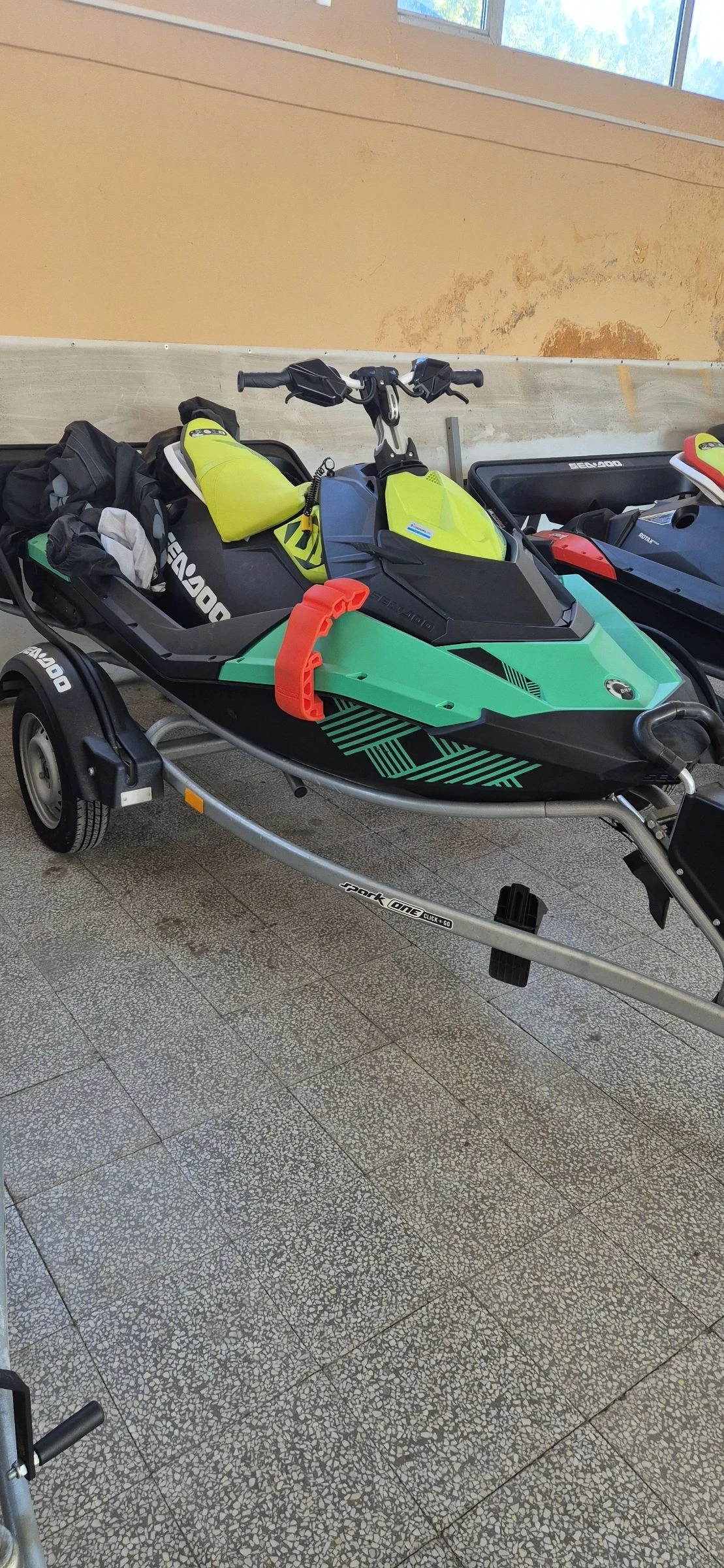 Джет Bombardier Sea Doo SPARK TRIXX