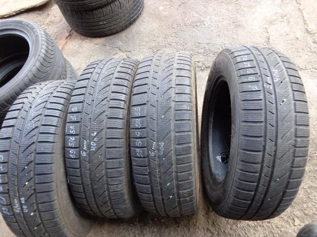 Гуми Зимни 195/65R15, снимка 15 - Гуми и джанти - 17869668