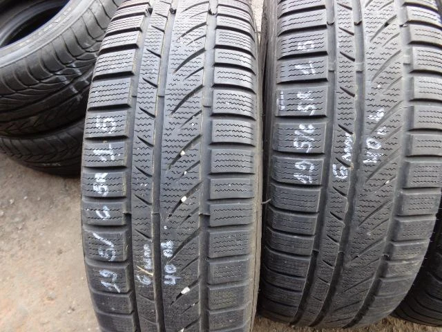 Гуми Зимни 195/65R15, снимка 4 - Гуми и джанти - 17869668