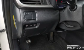Kia K5 2.0 LPI Rental Car Luxury, снимка 17