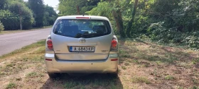 Toyota Corolla verso, снимка 3