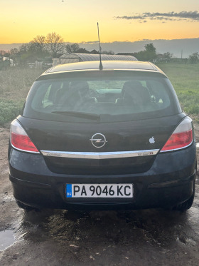 Opel Astra 1.7cdti, снимка 2