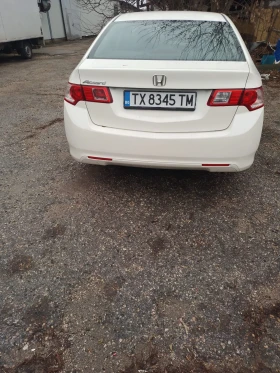 Honda Accord 2.2-i DTEC, снимка 15