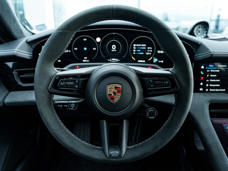 Porsche Taycan Sport Turismo GTS , снимка 7 - Автомобили и джипове - 43483954