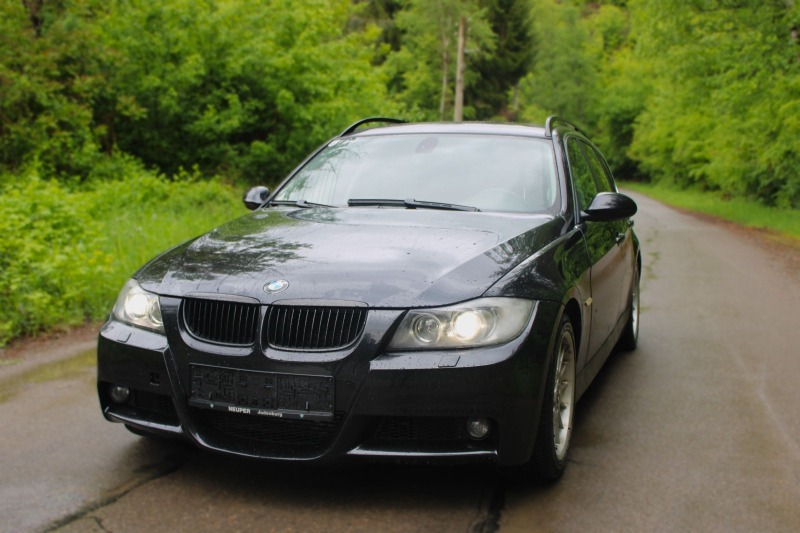 BMW 330, снимка 1 - Автомобили и джипове - 45571660