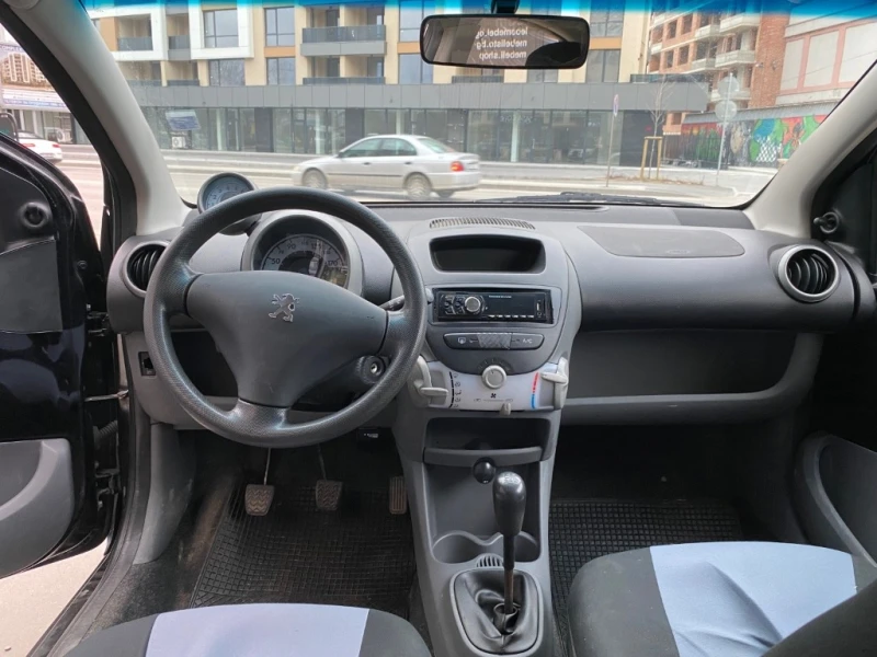 Peugeot 107 КЛИМА, 4 врати, бензин, снимка 4 - Автомобили и джипове - 47136844